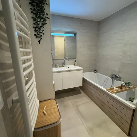 Appartement Climatise Avec Terrasse 아파트