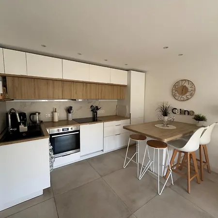 아파트 Appartement Climatise Avec Terrasse