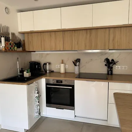 Appartement Climatise Avec Terrasse 케인즈수르메르
