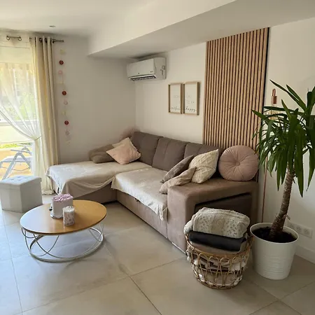 Appartement Appartement Climatise Avec Terrasse *